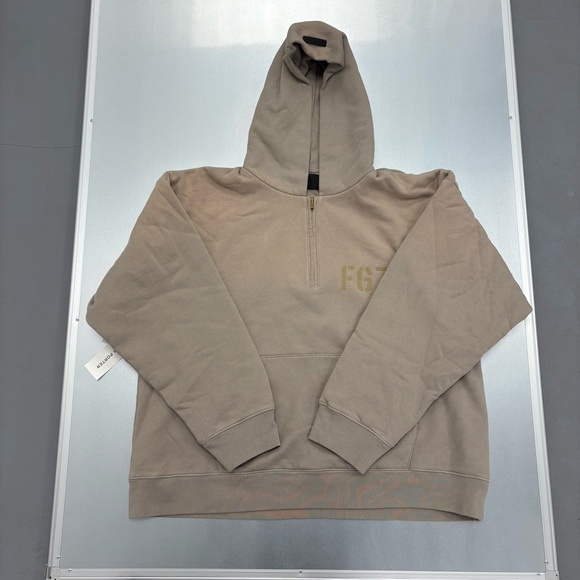 NWT Fear of God Essentials FG7C Mr Porter Exclusive Zip Hoodie 7th Collection - Picture 3 of 4